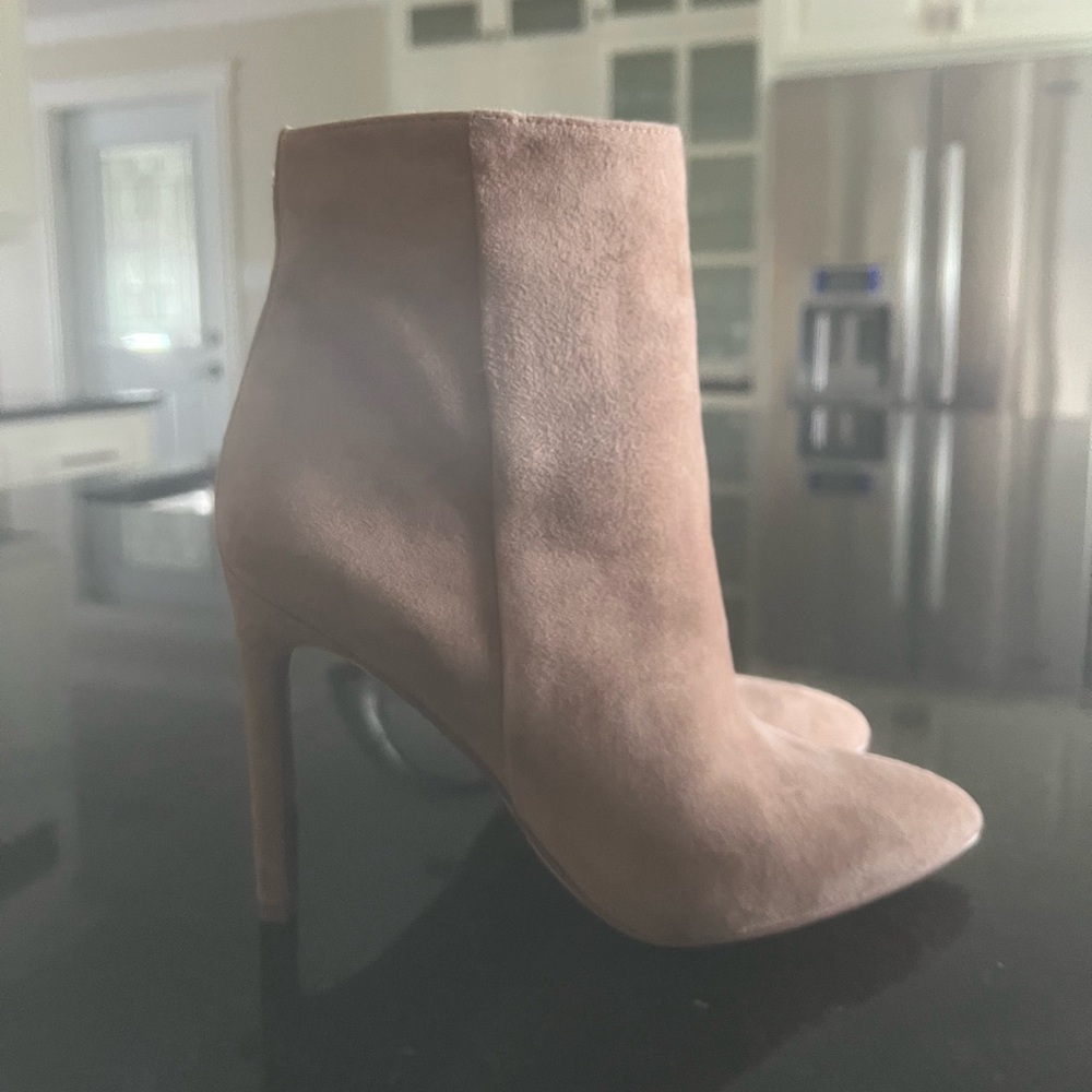 Sam Edelman Suede Booties Gently Worn Size 7.5